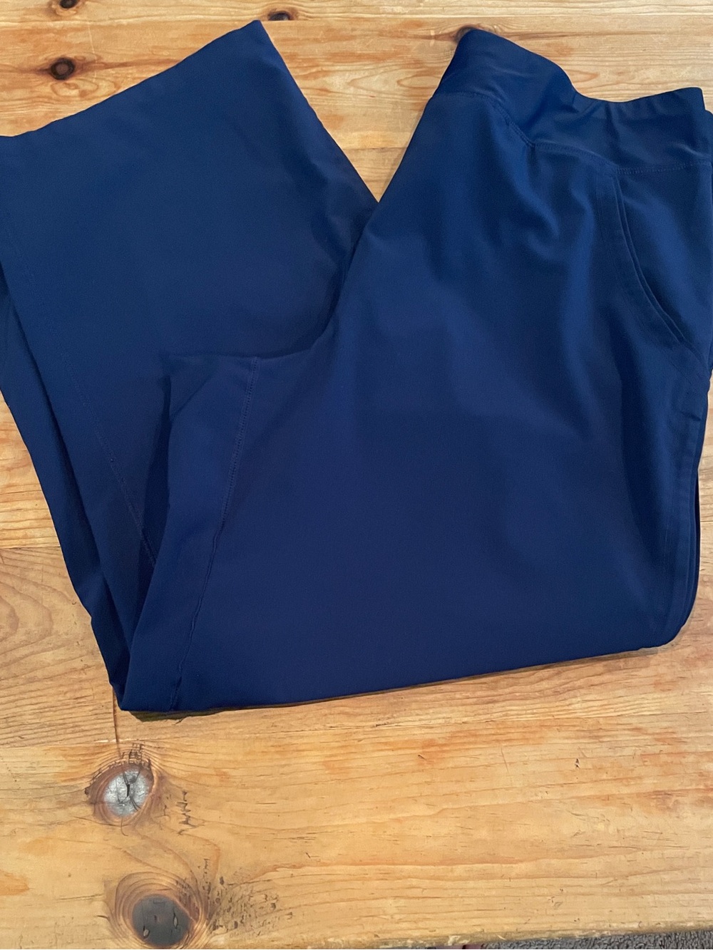 Lands End Navy Blue wide leg pants nylon outdoorsy Athleisure pockets 14/16 LP